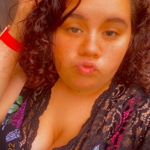 Meet your Posher, Marina